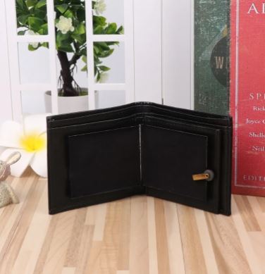 Magic Blaze Fire Wallet – Magician’s Flaming Trick Wallet